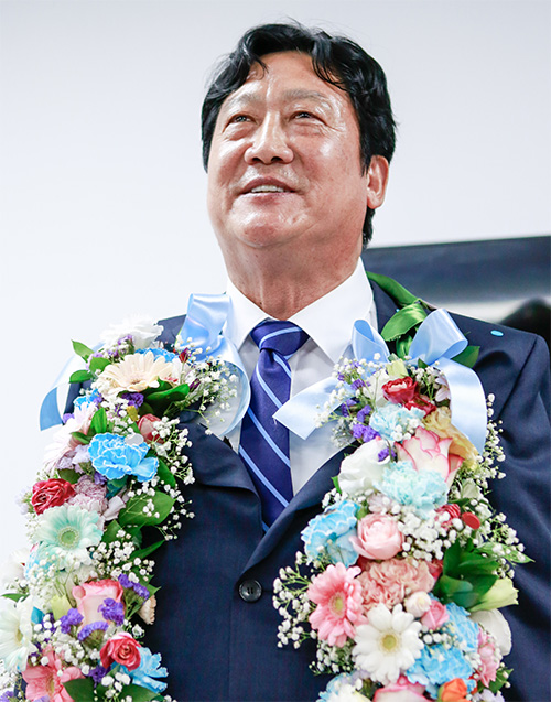 손배찬 당선인, 파주시장 선거 압승 기사 이미지
