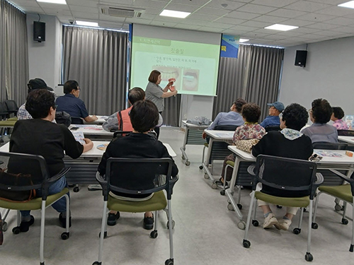운정6동, 노인일자리사업 참여자 대상  기사 이미지