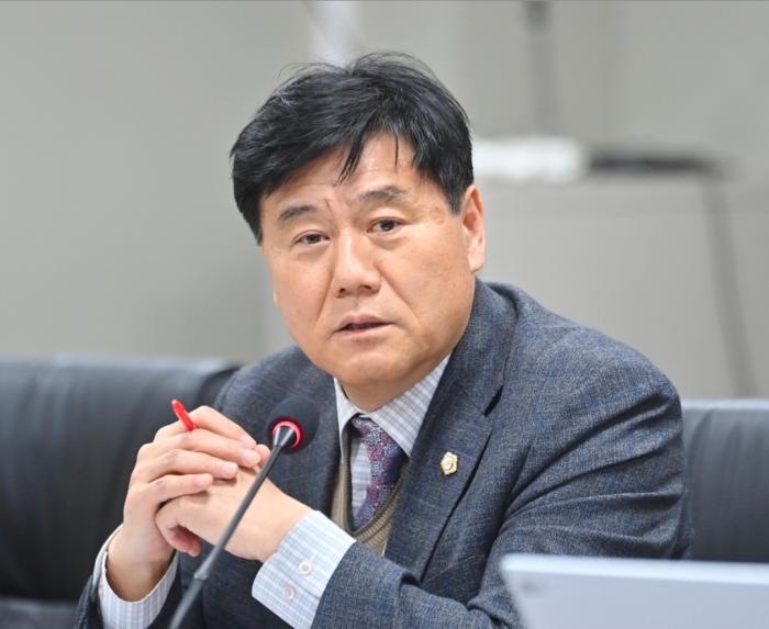 이익선 파주시의원, 4-H 청소년에 장학금 길 열었다 기사 이미지