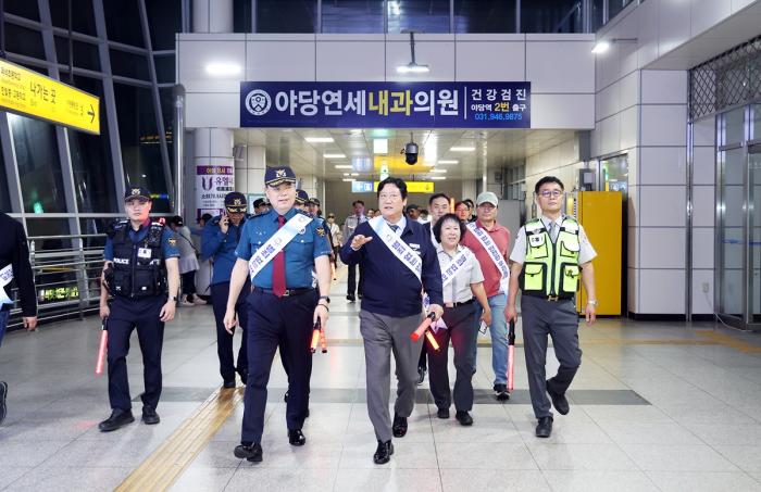 “야당역부터 살핀다” 파주시, 시민 불안 커진 현장에 민·관·경 총출동 기사 이미지